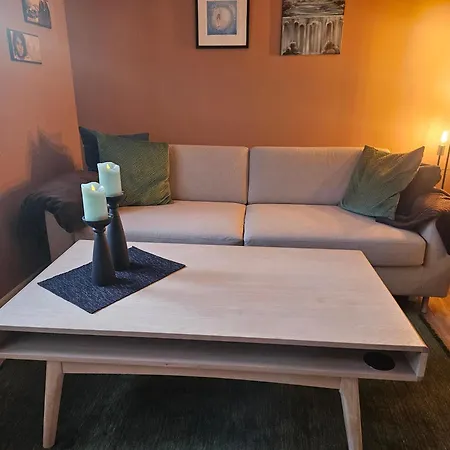 Leilighet Koselig Hjem Nær Carl Berner *